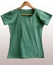 Camiseta Feminina Estonada Verde - 100% Algodão, Selo BCI, Tamanhos P ao GG
