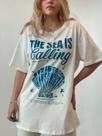 Camiseta Feminina The Sea Estampa Julia