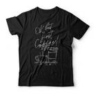 Camiseta First Coffee Studio Geek