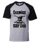 Camiseta Goonies ( Never Say Die )PLUS SIZE Camiseta Goonies ( Never Say Die )PLUS SIZE