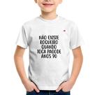 Camiseta Infantil Não existe roqueiro quando toca pagode anos 90 - Foca na Moda