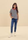 Camiseta infantil unissex com listras collab Essendi e Brandili
