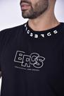 Camiseta long line preta gola alta Camiseta long line preta gola alta