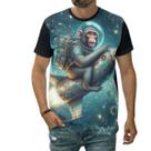 Camiseta Macaco Astronauta Montado Em Foguete Galáxias