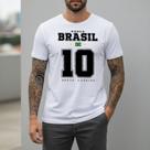 Camiseta Masculina Branca Brasil Bandeira Futebol Copa 2026 Algodão Premium Camisa Casual Torcedor Manga Curta Confortável Gola Redonda Estilo Urbano Camiseta Masculina Branca Brasil Bandeira Futebol Copa 2026 Algodão Premium Camisa Casual Torcedor Manga Curta Confortável Gola Redonda Estilo Urbano