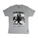 Camiseta Masculina Cinza Modelo Esbarro