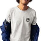 Camiseta Masculina GuGi T-shirt Estampa Brasão Sorriso Pequena Minimalista Camisa Manga Curta