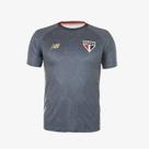 Camiseta New Balance Treino SPFC 2025 - Masculina - Cinza Camiseta New Balance Treino SPFC 2025 - Masculina - Cinza