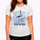Camiseta Nostalgia Cassete Branca Premium com Mangas Curtas