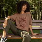 Camiseta Preta Frase Fé Motivacional Unissex Algodão Conforto Estilo Urbano Casual