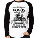 Camiseta Raglan Alguns vovôs jogam bingo, vovôs de verdade andam de motocicleta Manga Longa - Foca na Moda Camiseta Raglan Alguns vovôs jogam bingo, vovôs de verdade andam de motocicleta Manga Longa - Foca na Moda