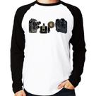 Camiseta Raglan Câmeras Vintage Manga Longa - Foca na Moda Camiseta Raglan Câmeras Vintage Manga Longa - Foca na Moda