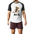 Camiseta Raglan Caveira Cute andando de patinete
