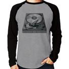 Camiseta Raglan Disco Rígido HD Manga Longa - Foca na Moda Camiseta Raglan Disco Rígido HD Manga Longa - Foca na Moda