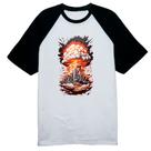 Camiseta Raglan Explosao nuclear cidade futuristica Camiseta Raglan Explosao nuclear cidade futuristica