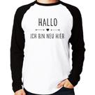 Camiseta Raglan Hallo, Ich Bin Neu Hier Manga Longa - Foca na Moda