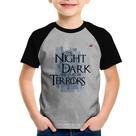 Camiseta Raglan Infantil The night is dark and full of terrors - Foca na Moda Camiseta Raglan Infantil The night is dark and full of terrors - Foca na Moda