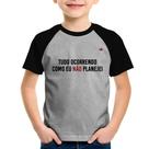 Camiseta Raglan Infantil Tudo ocorrendo como eu não planejei - Foca na Moda Camiseta Raglan Infantil Tudo ocorrendo como eu não planejei - Foca na Moda