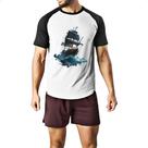 Camiseta Raglan Navio em mar aberto