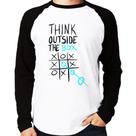 Camiseta Raglan Think Outside The Box Manga Longa - Foca na Moda