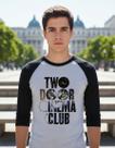 Camiseta Two Door Cinema Club Plus Size