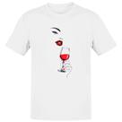 Camiseta Unissex Diva com uma taca de vinho