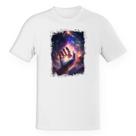 Camiseta Unissex Mão de Deus criando o universo Camiseta Unissex Mão de Deus criando o universo