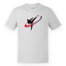 Camiseta Unissex Taekwondo kick in star Camiseta Unissex Taekwondo kick in star