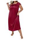 Camisola WDIRARA Satin Plus Size com renda vermelha contrastante Camisola WDIRARA Satin Plus Size com renda vermelha contrastante