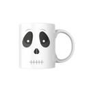 Caneca Assombrada Preto e Branco O Contraste Perfeito do Terror!