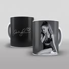 Caneca Branca Bandas Pop Ariana Grande Love Amor Foto