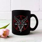 Caneca Preta Baphomet Pentagrama 1