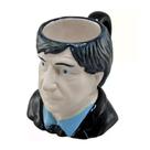 Caneca Seven20 Doctor Who 2nd Doctor Patrick Troughton 325 ml Caneca Seven20 Doctor Who 2nd Doctor Patrick Troughton 325 ml