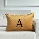 Capa de Almofada Decorativa em Veludo 45x30 com Letra Mostarda