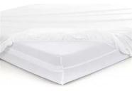 Capa de Colchão Antiácaro Solteiro Plast Leo Branco Cama Com Elástico Liso Capa de Colchão Antiácaro Solteiro Plast Leo Branco Cama Com Elástico Liso