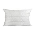 Capa para Almofada Drapeada Line em Veludo Retangular Branco Capa para Almofada Drapeada Line em Veludo Retangular Branco