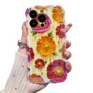 Capa para iPhone 13 Pro VCTERFK Floral Retrô à Prova de Choque