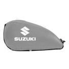 Capa Tanque Moto Suzuki Intruder 125 2004 A 2008 (com Logo) Capa Tanque Moto Suzuki Intruder 125 2004 A 2008 (com Logo)
