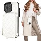 Capa tipo Carteira Crossbody Bocasal para iPhone 16 Pro Max - Branca