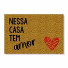 Capacho nessa casa tem amor cores:ouro