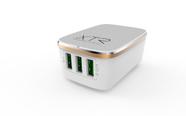 Carregador de parede xtr com 3 entradas usb - branco com dourado Carregador de parede xtr com 3 entradas usb - branco com dourado