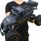 Carrinho De Controle Remoto Recarregável Off-Road 4x4 Super Potente Bateria Enorme Suspensão Pneus
