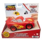 Carrinho Track Talkers Cars Disney Flash McQueen Escapade com Sons GXT28 HFC53 - Mattel