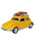 Carro clássico fundido sob pressão na escala 1:18 com luz, som e portas