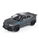 Carro de brinquedo FLYKIRIN Lamborghini Urus em escala 1/32 fundido sob pressão com luz