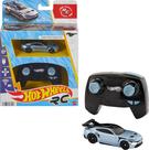 Carro de brinquedo RC Hot Wheels Ford Mustang 1:64 com função completa