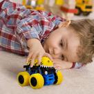 Carro de brinquedo: veículo utilitário esportivo inercial 4WD para crianças