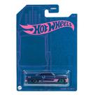 Carro Die Cast Hot Wheels Custom '53 Chevy Pérola Cromada