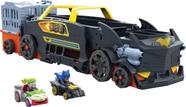 Carro e Pista de Brinquedo Hot Wheels RacerVerse - Fuga do Batman