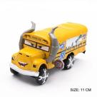 Carro fundido sob pressão Pixar Cars Lightning McQueen em escala 1:55 Metal